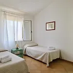 Scogliera - Con Veranda A Circa 700 Mt Dalla Di Fuile E Mare Lejlighed