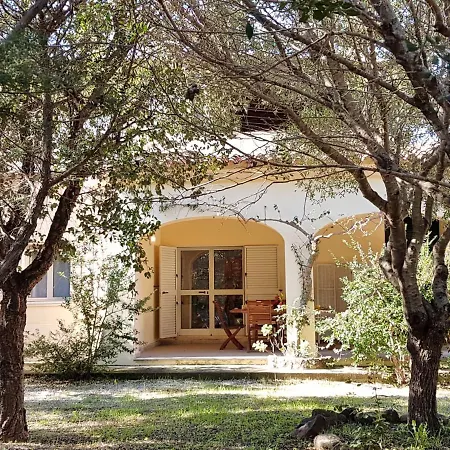 Scogliera Apartment *