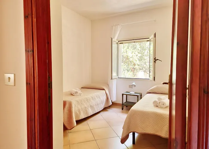 Scogliera - Con Veranda A Circa 700 Mt Dalla Di Fuile E Mare Apartamento *