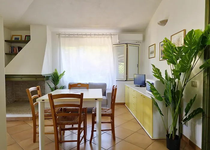 Scogliera - Con Veranda A Circa 700 Mt Dalla Di Fuile E Mare Apartamento *
