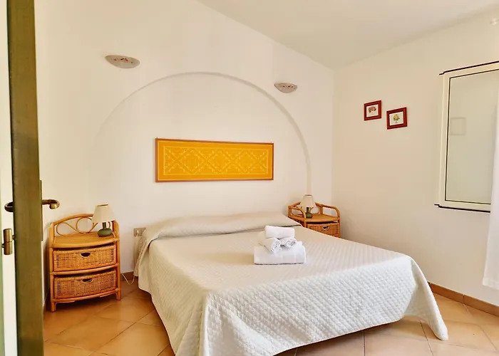 Apartamento Scogliera - Con Veranda A Circa 700 Mt Dalla Di Fuile E Mare Cala Liberotto