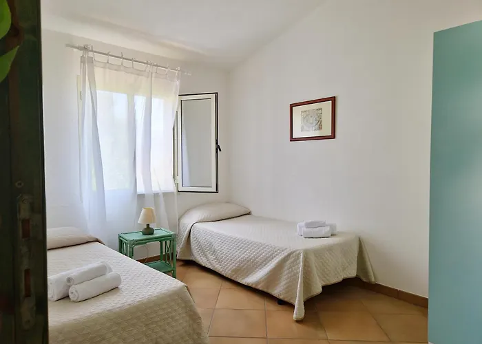 Scogliera - Con Veranda A Circa 700 Mt Dalla Di Fuile E Mare Apartamento